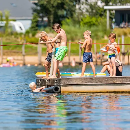 In Duisburg With And Harbor Views * Well