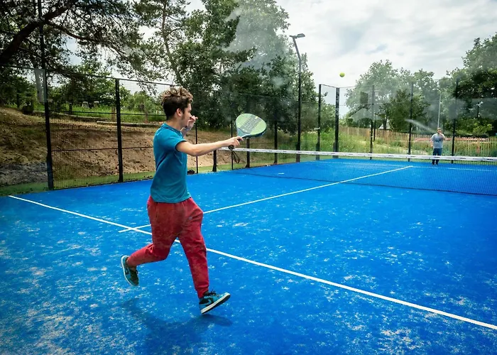 In Duisburg With And Harbor Views Chalet Well (Limburg)