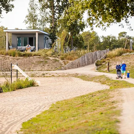 シャレー In Duisburg With And Harbor Views