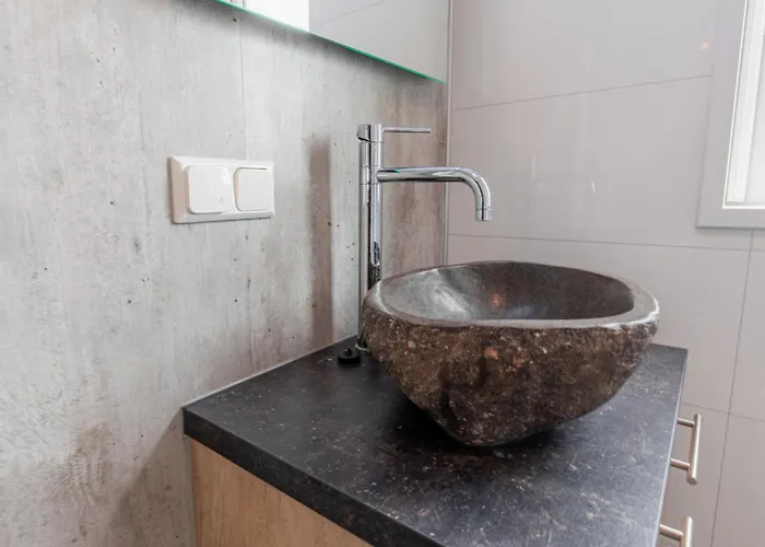 Alpehytte In Duisburg With And Harbor Views